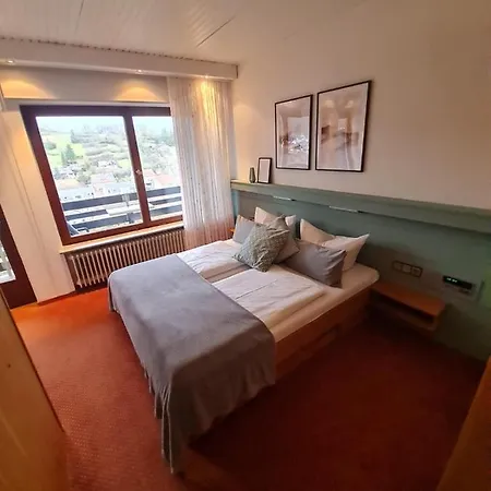 Pensionat Haus Am Wald 4*
