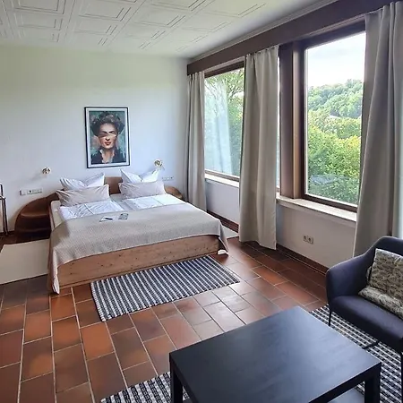 Pensionat Haus Am Wald Eltmann