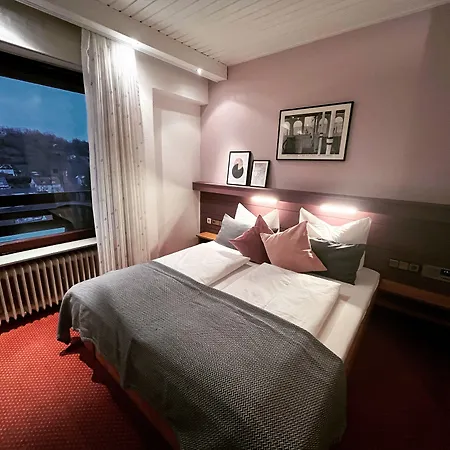 Pensionat Haus Am Wald 4*