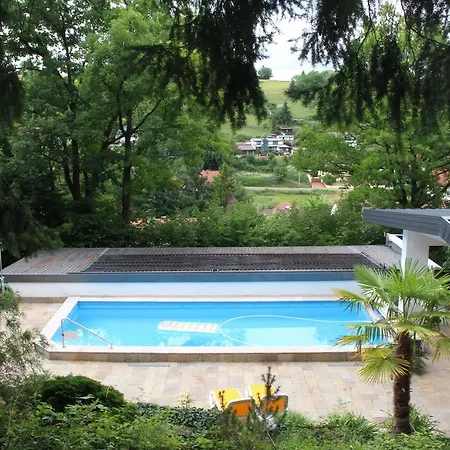 Haus Am Wald Vendégház 4*