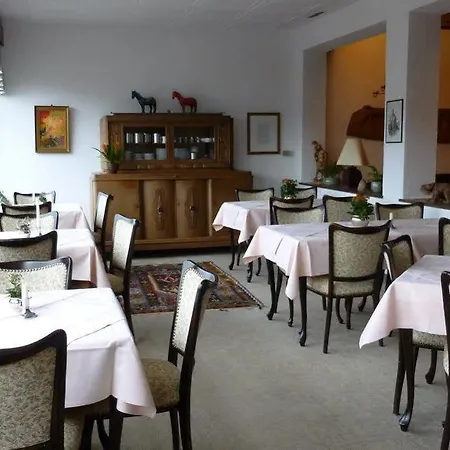 Konukevi Haus Am Wald 2*