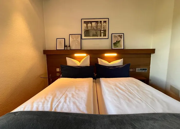 Pensjonat Haus Am Wald 4*